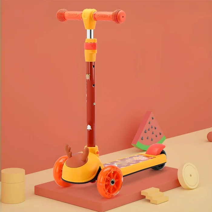 اسکوتر کودک چراغدار مدل گوزن نارنجی کد P/806/NA