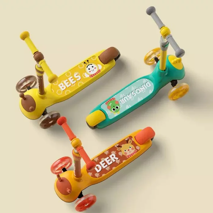 اسکوتر کودک چراغدار مدل گوزن نارنجی کد P/806/NA
