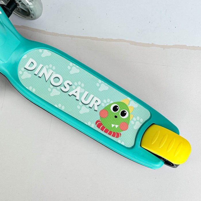اسکوتر کودک چراغدار مدل دایناسور سبز کد P/806/SA