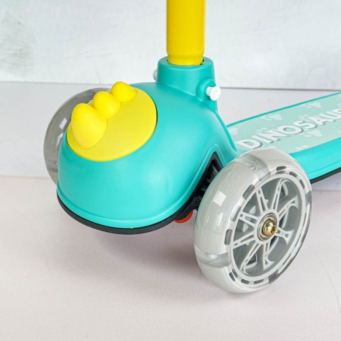 اسکوتر کودک چراغدار مدل دایناسور سبز کد P/806/SA
