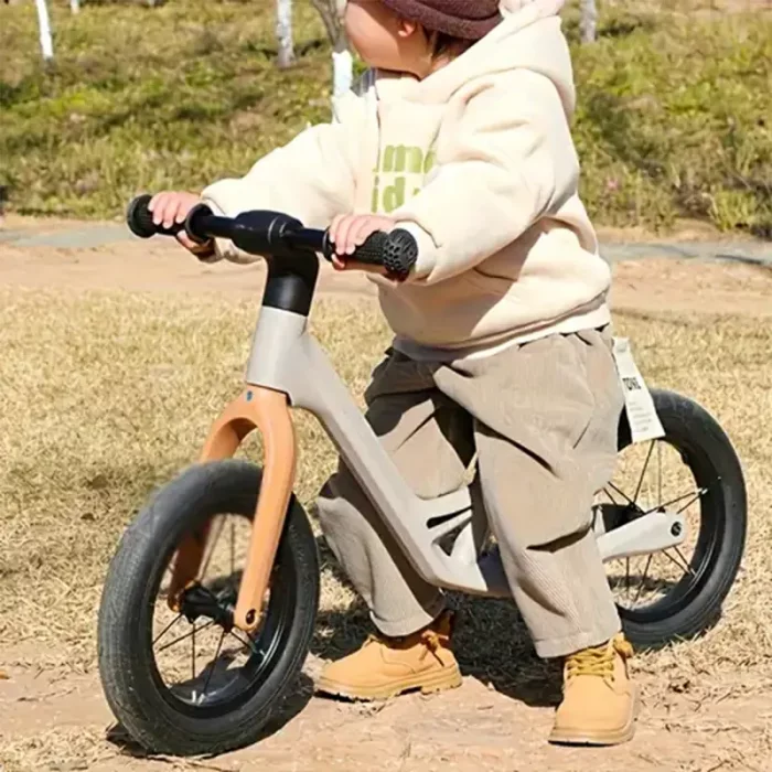 دوچرخه تعادلی چوبی کلاسیک ورلد classic world  Balance Bike کد 60002