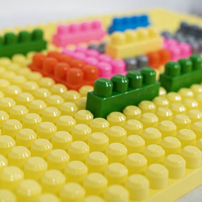 صفحه لگو دیواری یک متری مدل 4164815