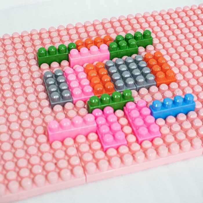 صفحه لگو دیواری یک متری مدل 4164815