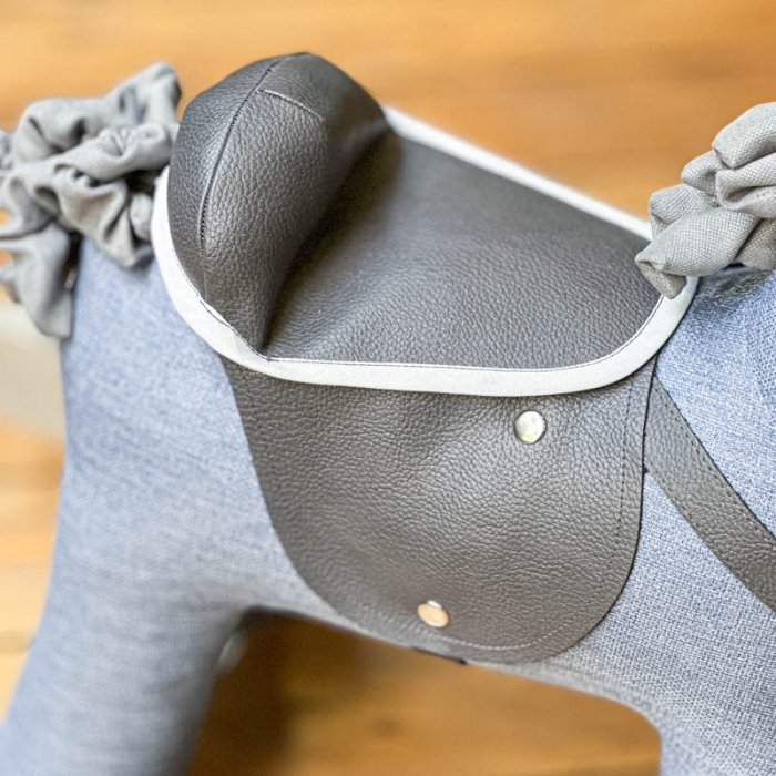 راکر اسب چوبی رنگ آبی کد AF300221