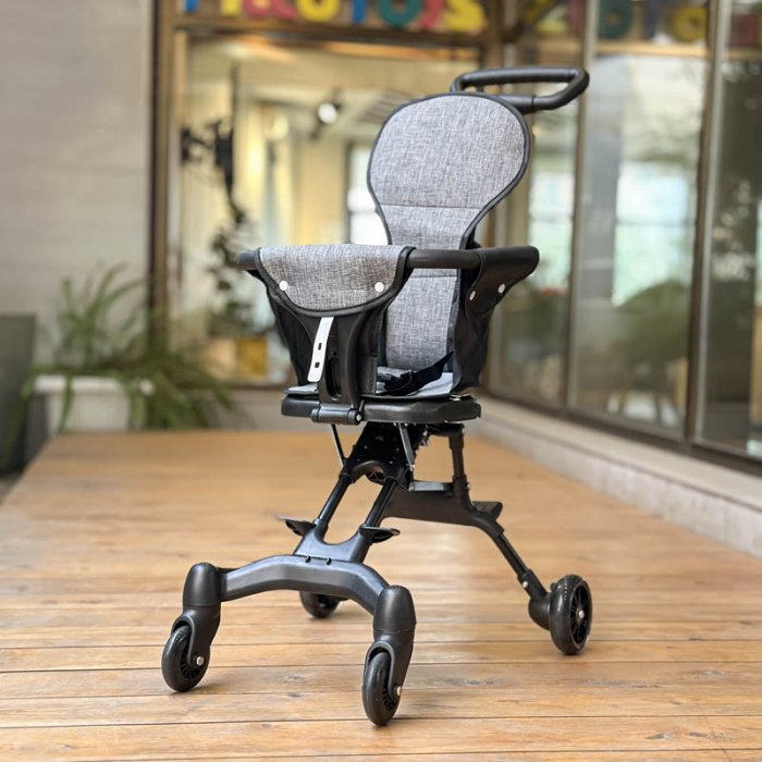 صندلی چرخدار کودک رنگ ذغالی کد P/518/A