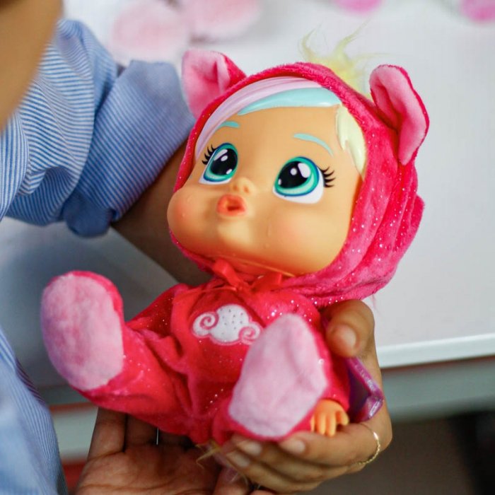 عروسک گریان آی ام سی مدل cry babies HANNAH کد 909793