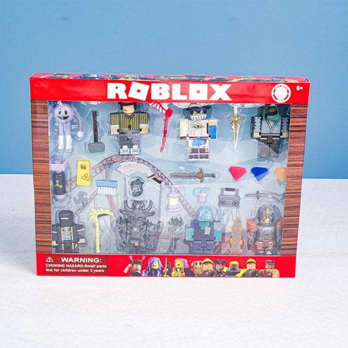 فیگور 8 عددی  روبلاکس ROBLOX با اکسسوری کد 6769372