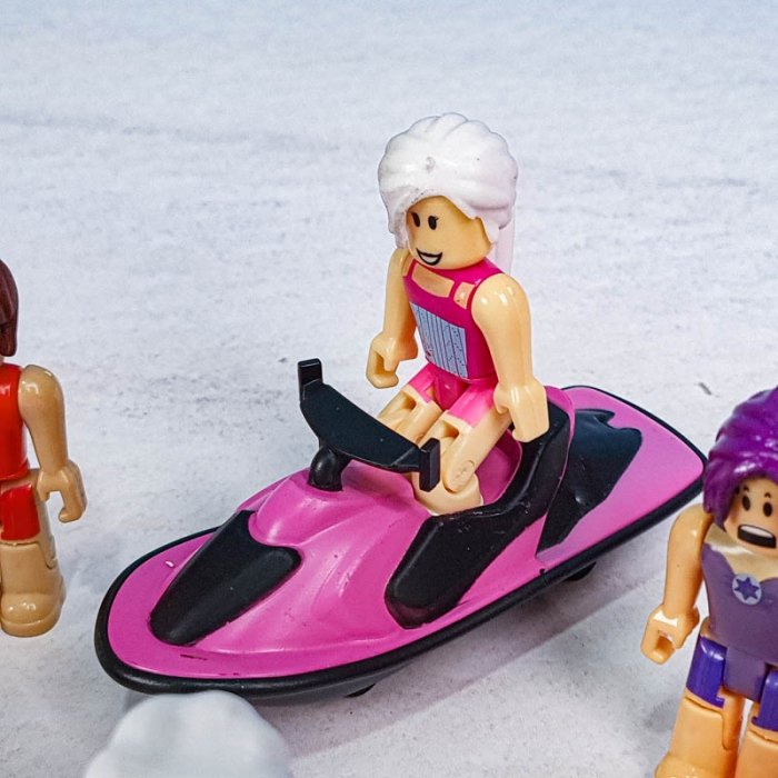 فیگور 5 عددی  روبلاکس ROBLOX با اکسسوری کد 6769371