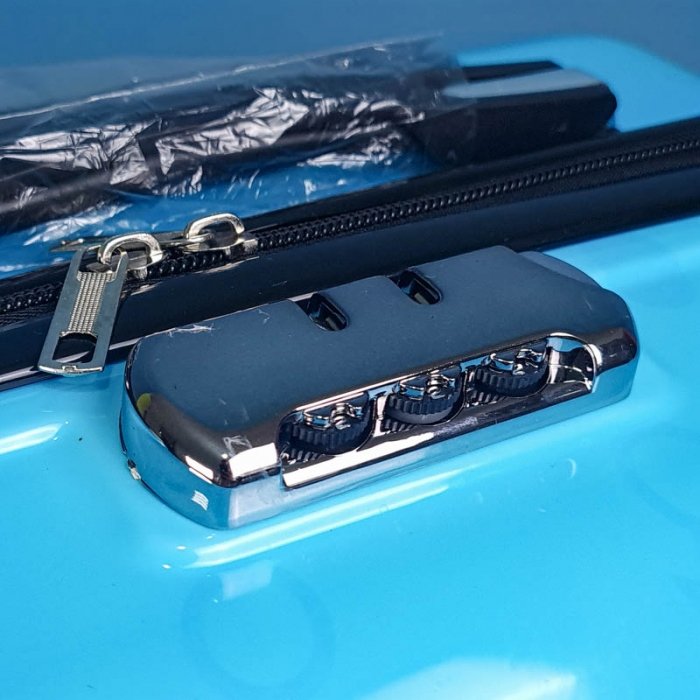 چمدان کودک مدل پسر کد P/M01/C