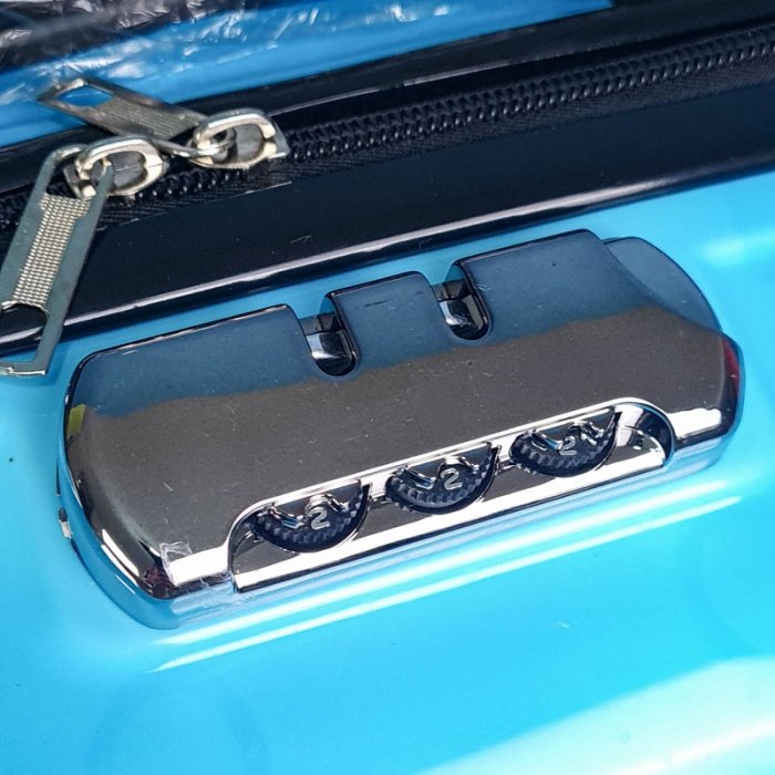 چمدان کودک مدل پسر کد P/M01/C