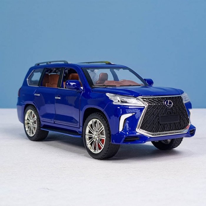 ماشین فلزی دودزا مدل لکسوس LX570 مدل CZ125AD