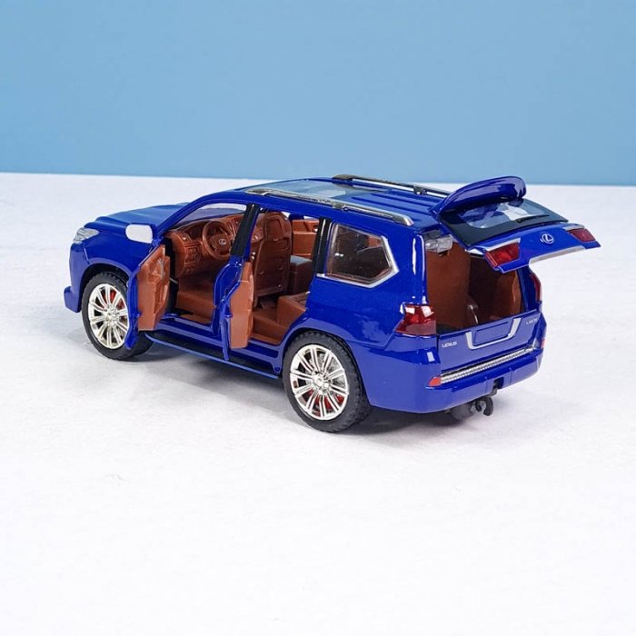 ماشین فلزی دودزا مدل لکسوس LX570 مدل CZ125AD