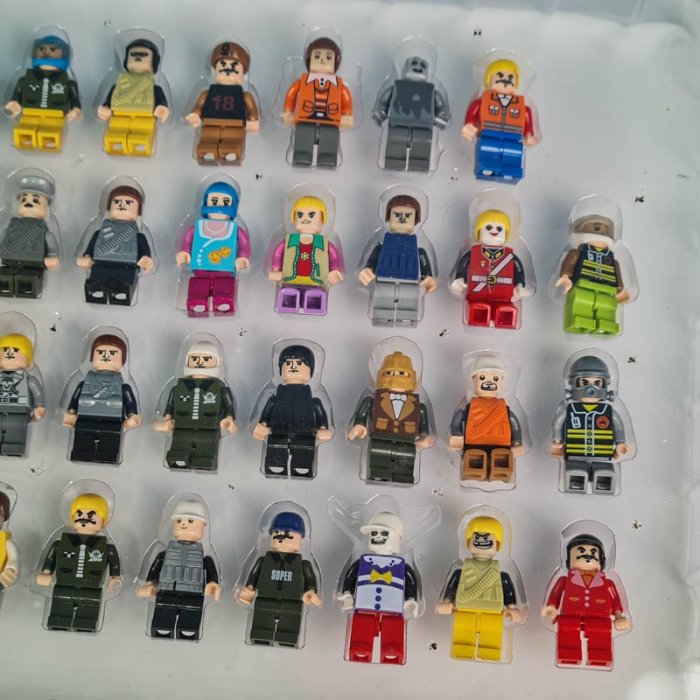مینی فیگور لگو 50 عددی مدل مشاغل کد 25795A