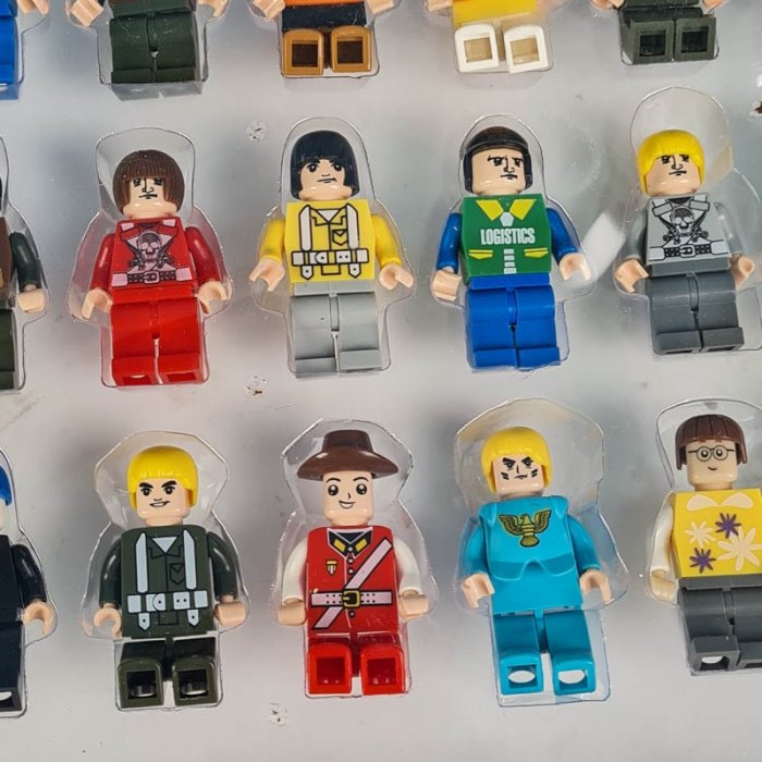 مینی فیگور لگو 50 عددی مدل مشاغل کد 25795A