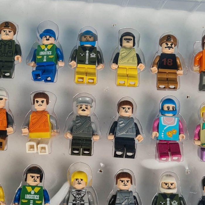 مینی فیگور لگو 50 عددی مدل مشاغل کد 25795A