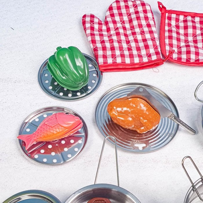 ست ظروف و لوازم آشپزحانه استیل 23 تکه مدل 555BX011