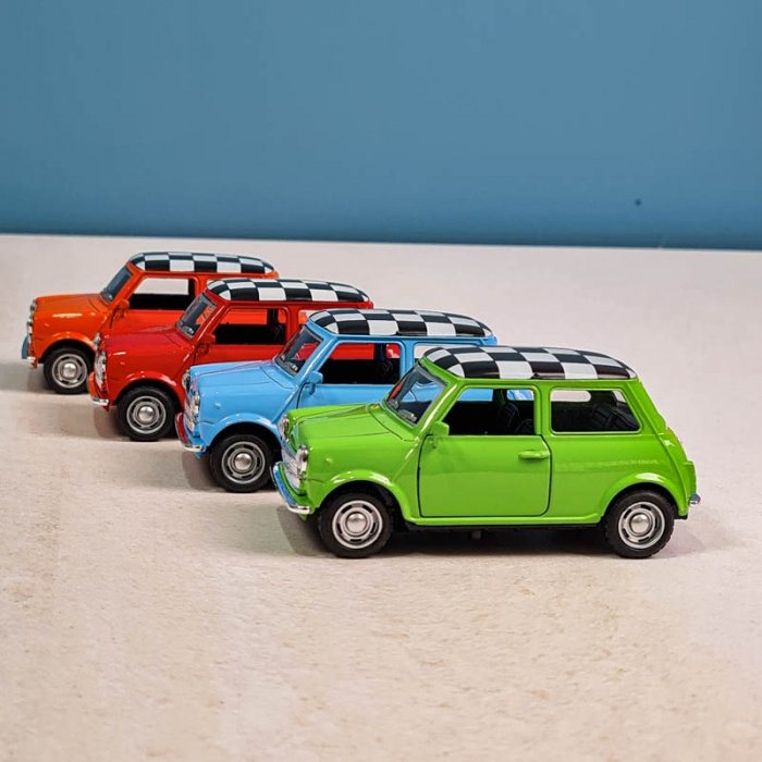 ماشین فلزی عقب کش موزیکال کد 3489YT