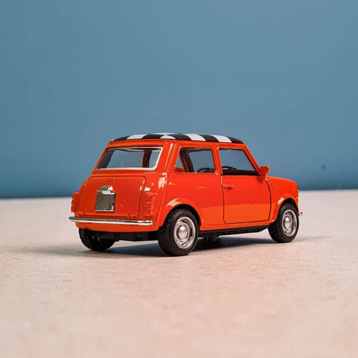 ماشین فلزی عقب کش موزیکال کد 3489YT