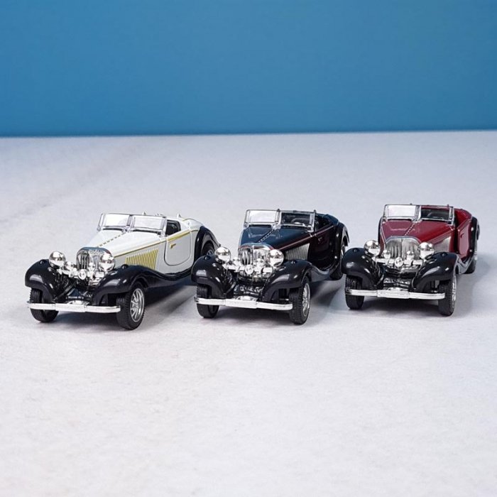 ماکت ماشین فلزی کلاسیک کد 335A12G