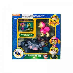 سگ نگهبان Skye با ماشین مدل G2006