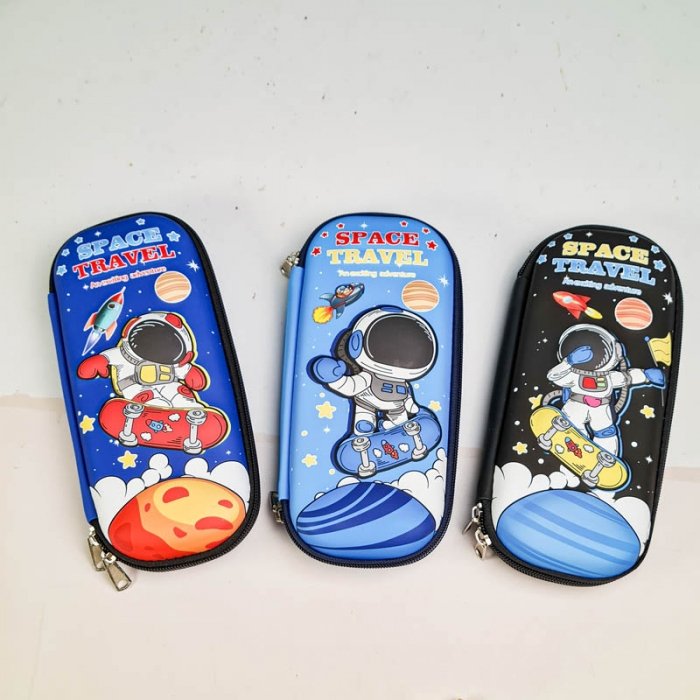 جامدادی فانتزی سه بعدی طرح فضانورد کد 5890