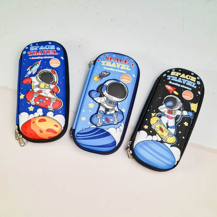 جامدادی فانتزی سه بعدی طرح فضانورد کد 5890