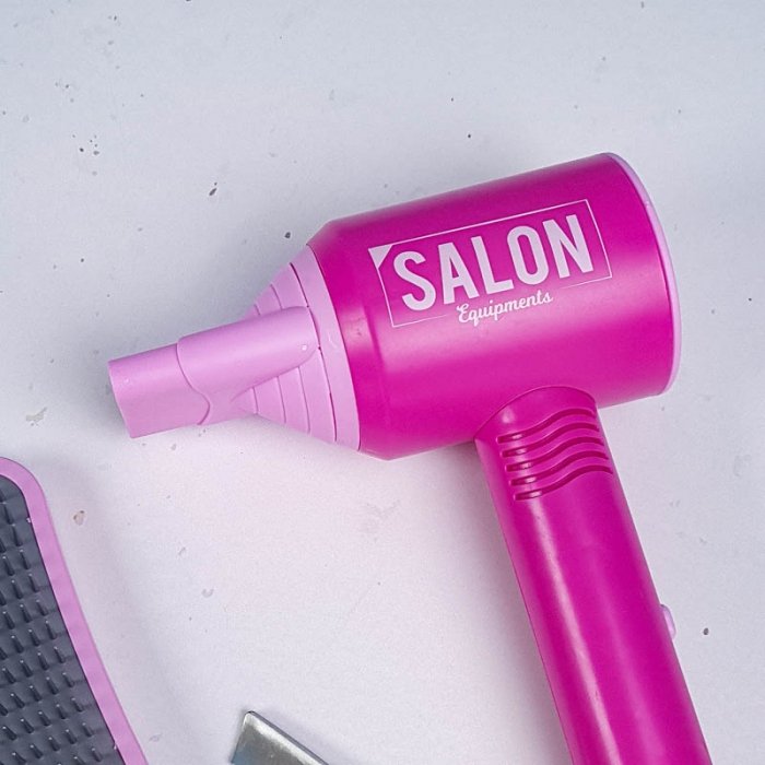 اسباب بازی سشوار و ست آرایشگری کد QY003