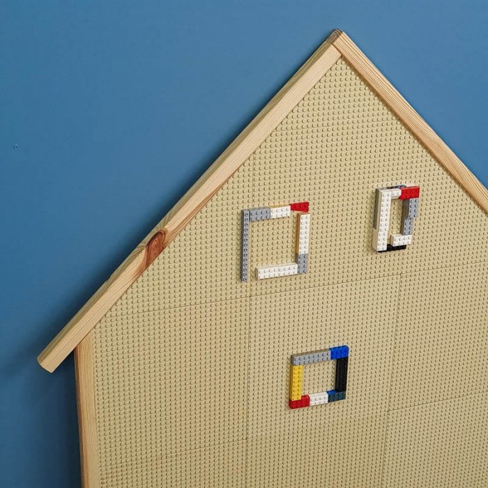 صفحه لگو دیواری طرح خانه چوبی کد 6900354