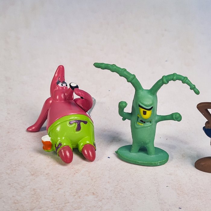 فیگور 4 عددی باب اسفنجی کد 6903226