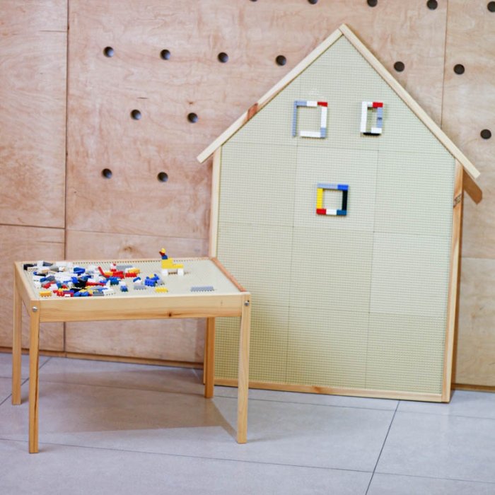 صفحه لگو دیواری طرح خانه چوبی کد 6900354