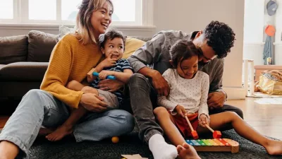 ایده 10 بازی ساده در خانه برای روز کودک