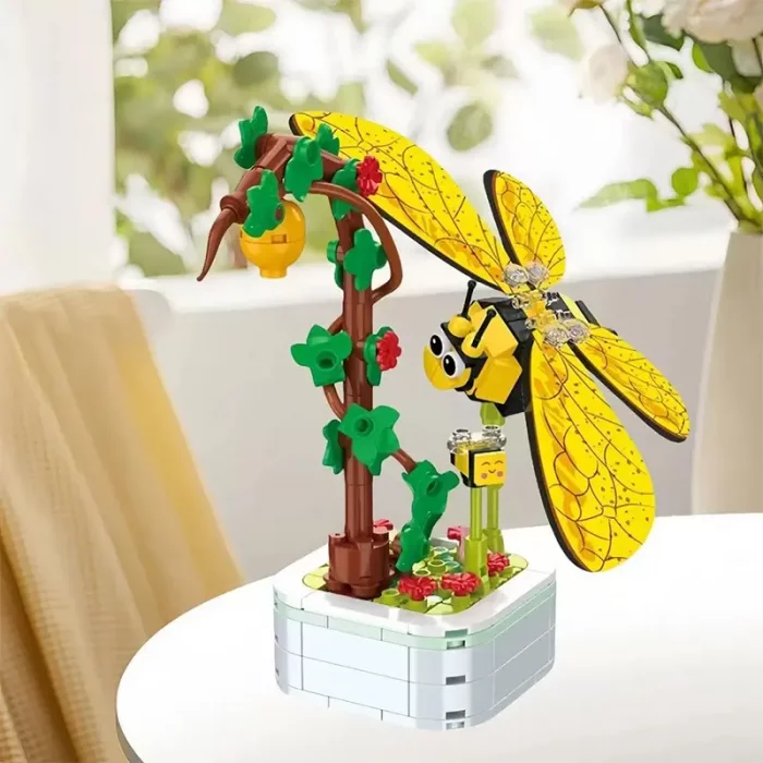 اسباب بازی لگو گل و حشرات مدل زنبور کد 103F2