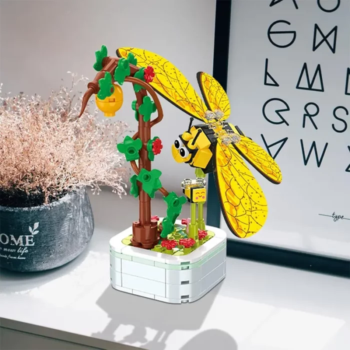 اسباب بازی لگو گل و حشرات مدل زنبور کد 103F2