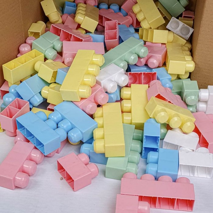بلوک خانه سازی کودک 2 کیلویی رنگ پاستلی کد BK2PA