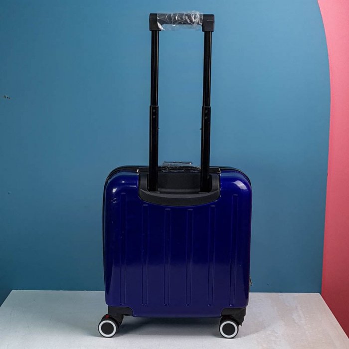 چمدان کودک مدل فضانورد کد P/M01/J