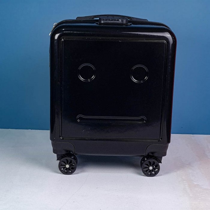 چمدان کودک مدل برجسته رنگ مشکی کد P/M01/ME