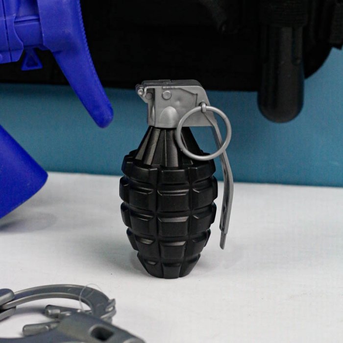 لباس مشاغل کودک یگان ویژه با لوازم کامل کد S012A