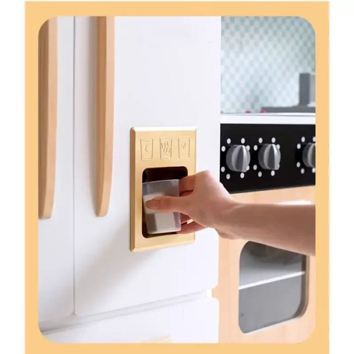 آشپزخانه چوبی کودک به همراه یخچال سایز بزرگ کد BL21159