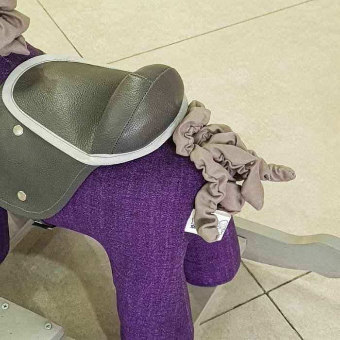 راکر اسب چوبی رنگ بنفش کد AF300214