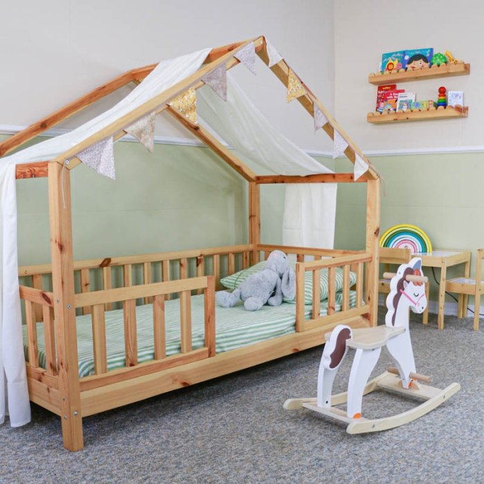 راکر  اسب چوبی رنگ سفید کد BL21150