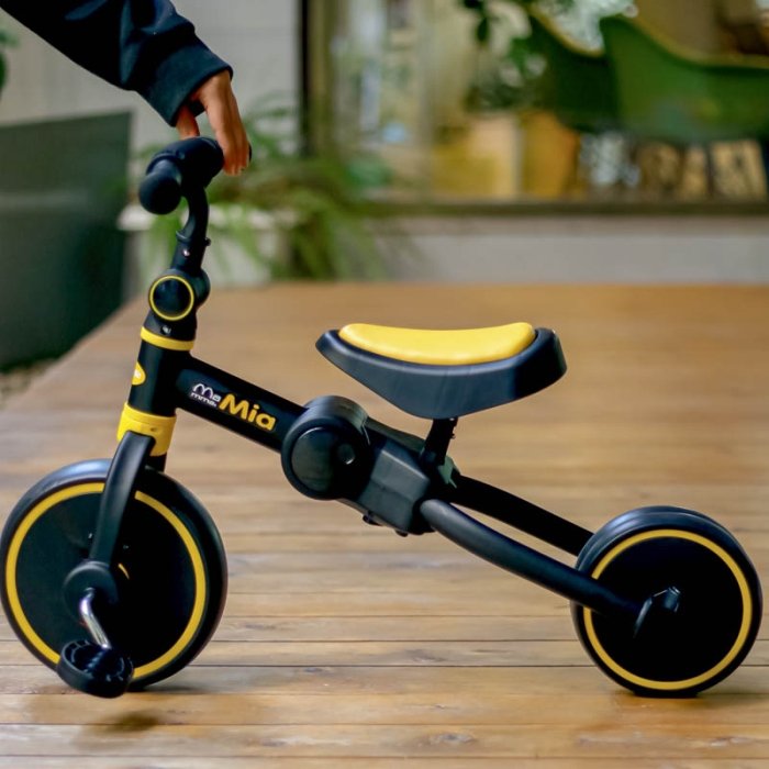 سه چرخه کودک تاشو مشکی زرد MammaMia 4*1 کد S100