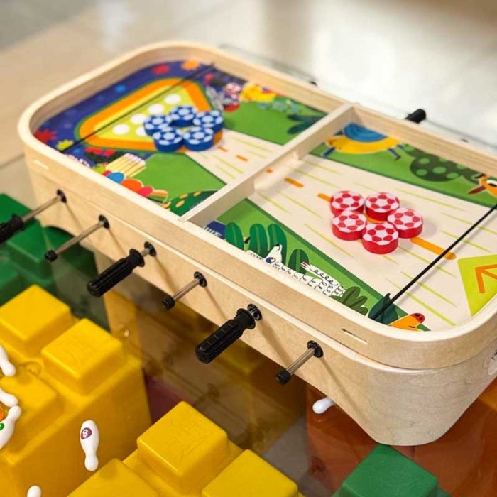 فوتبال دستی و برد گیم چوبی کد JHTOY900