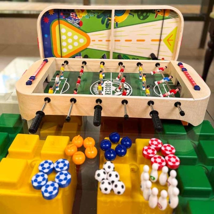 فوتبال دستی و برد گیم چوبی کد JHTOY900