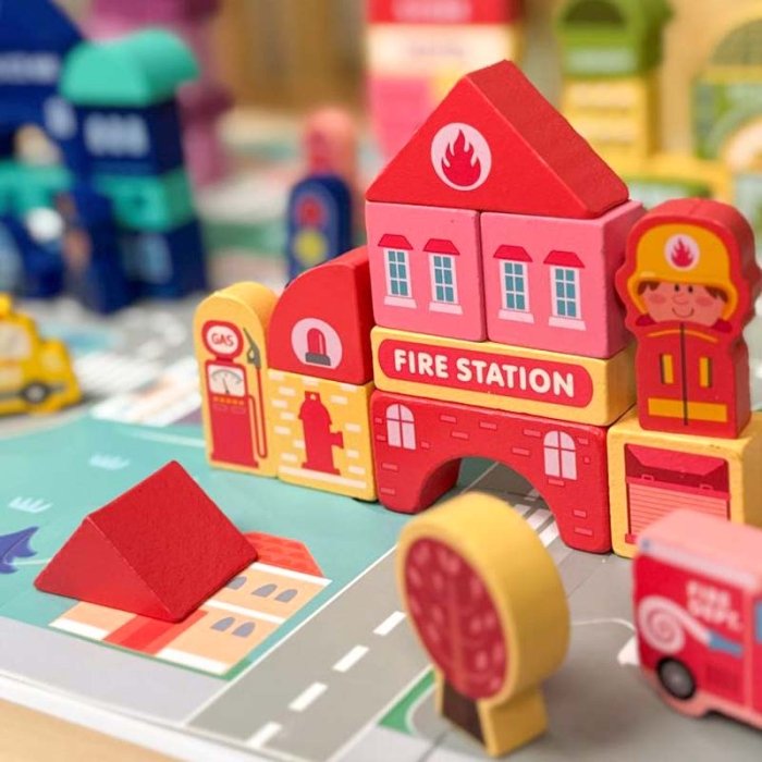 بلوک چوبی خانه سازی بریکس سطلی 100 تکه با صفحه بازی مدل JHTOY169