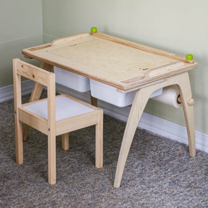 میز کودک مونته سوری به همراه رول کاغذ کد 30605559