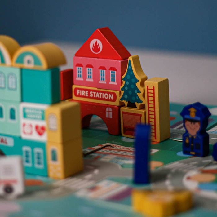 بلوک چوبی خانه سازی بریکس سطلی 100 تکه با صفحه بازی مدل JHTOY169