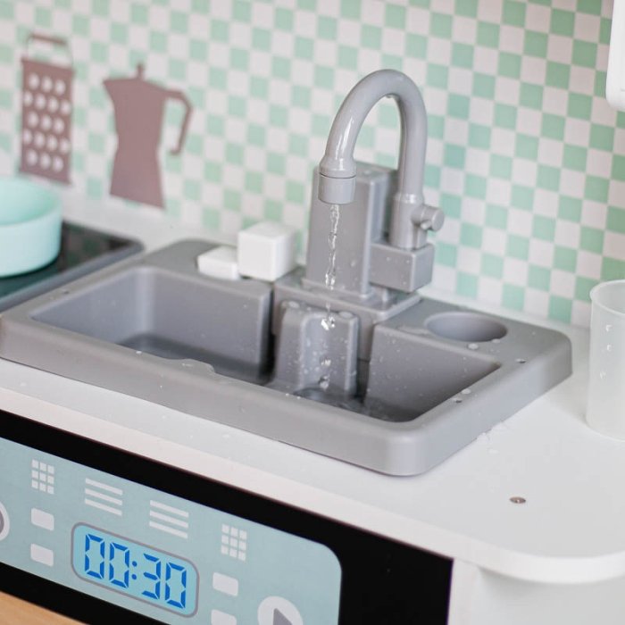 آشپزخانه چوبی کودک فول آپشن به همراه یخچال سایز بزرگ کد BL21159