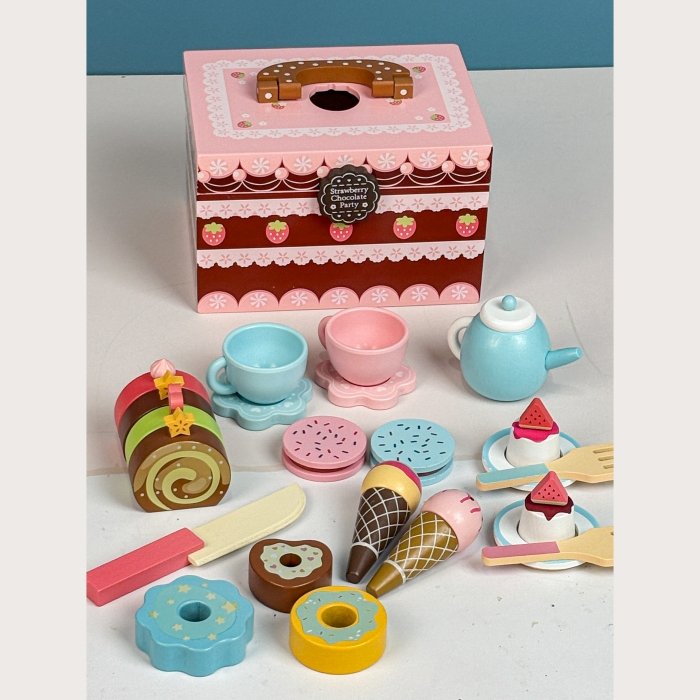 اسباب بازی ست عصرانه خوری چوبی کد KBQ2020019