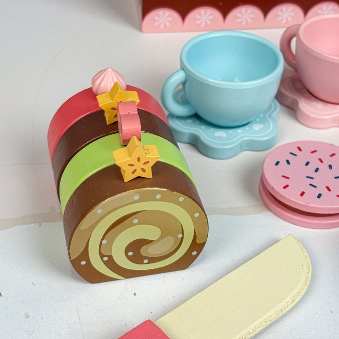 اسباب بازی ست عصرانه خوری چوبی کد KBQ2020019