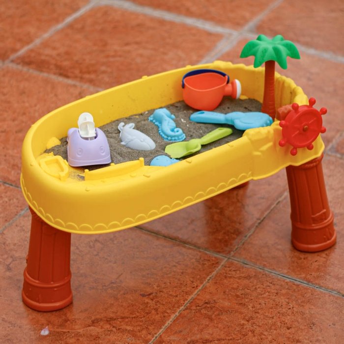 اسباب بازی میز آب بازی و شن بازی کد  HG1126